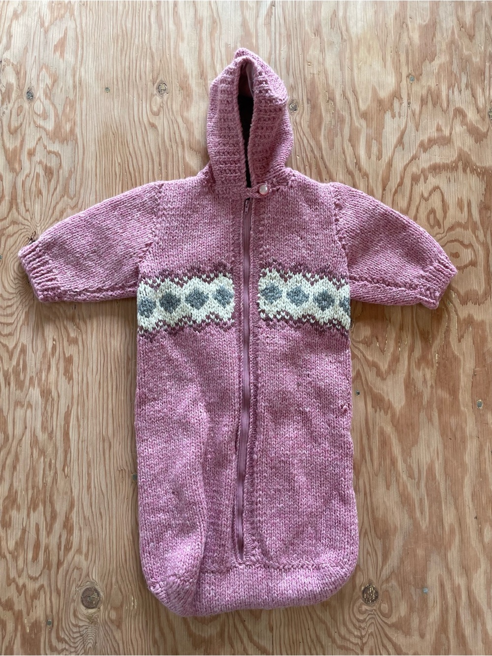 Vintage wool Pink Hooded Knit Baby Sleepsuit Pajamas bunting knit mama owl